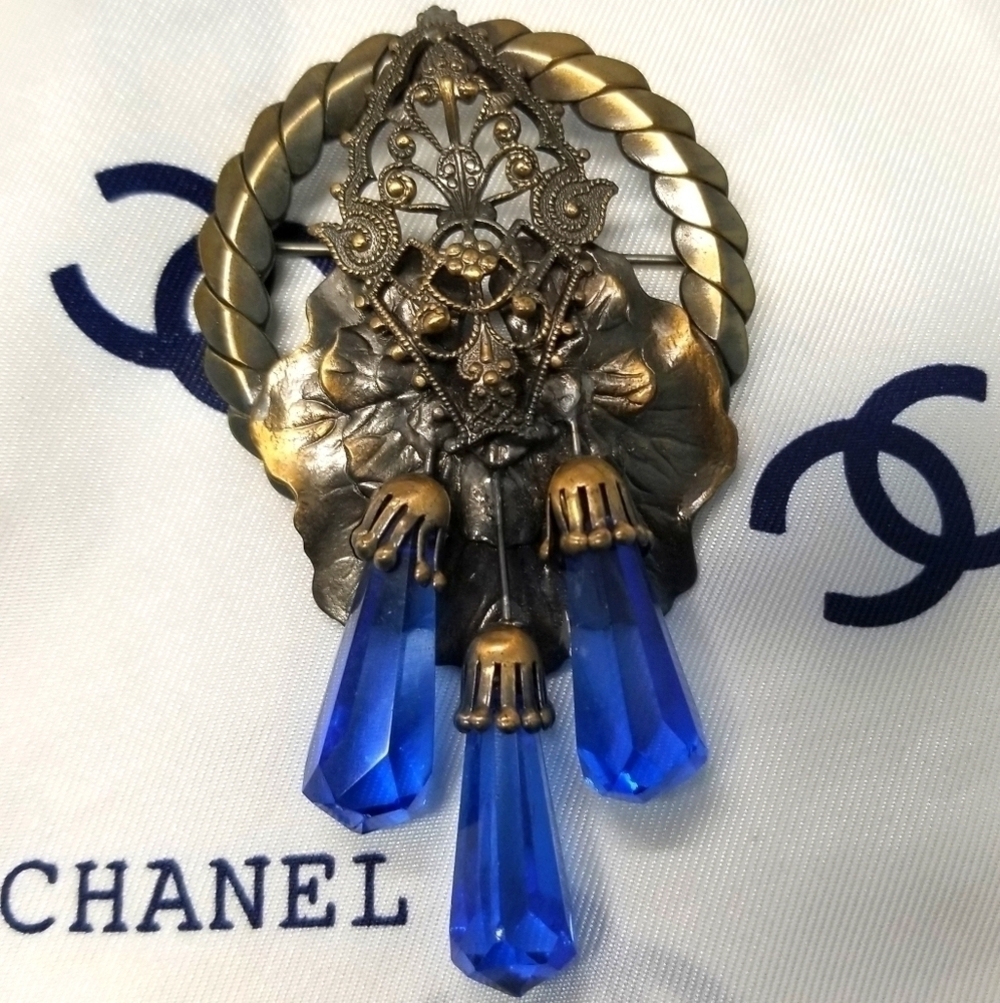 VINTAGE Max Neiger Blue Czech Crystal Brooch
